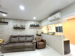 Blk 404 Jurong West Street 42 (Jurong West), HDB 5 Rooms #565753971